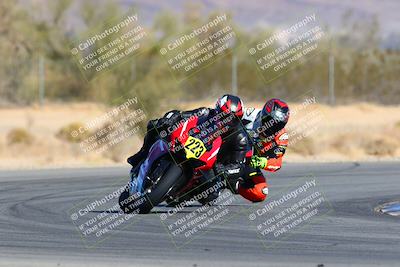 media/Jan-09-2022-SoCal Trackdays (Sun) [[2b1fec8404]]/Turn 6 (1035am)/